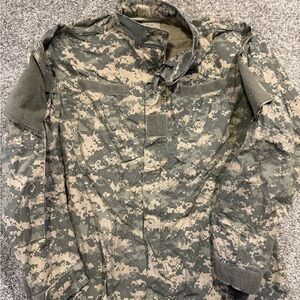 US Army Military Digital Camo Combat Coat Medium Regular ACU‎ Shirt Jacket